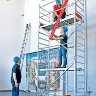 Krause: SAFETY FIRST -  SCHULUNGEN FÜR SICHERES ARBEITEN IN DER HÖHE