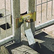 Heras: Bauzäune richtig sichern