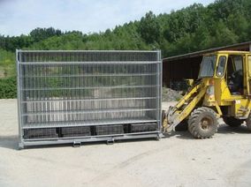 Heras: Bauzäune transportieren & lagern – Warum es sich lohnt in Transportgestelle zu investieren