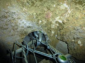 Geobrugg: Fangnetze für die Sicherheit in Schächten