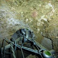 Geobrugg: Fangnetze für die Sicherheit in Schächten