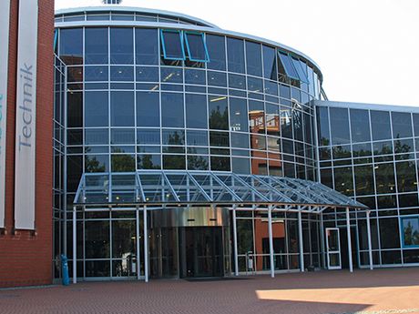 Die BG Bau zieht Bilanz: Der Kampf gegen Staub auf der Baustelle