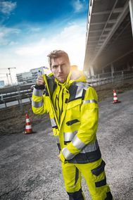 Paul H. Kübler: Neue Warnschutzlinie gibt sich sichtbar passend