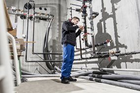 F. Engel: Klassiker in neuer Passform