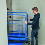 AVV: Vielseitig einsetzbare Arbeitsbühne