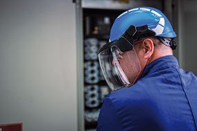 »CrossLine« E-Visier zum Schutz vor Störlichtbögen