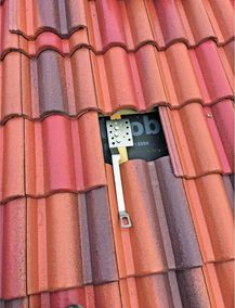 ST QUADRAT: Zulassung für neuen Anschlagpunkt »LUX-top SDA-Z II« erteilt