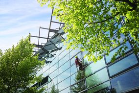 Bornack: Personenwinde für flexibles Arbeiten auf höchstem Niveau