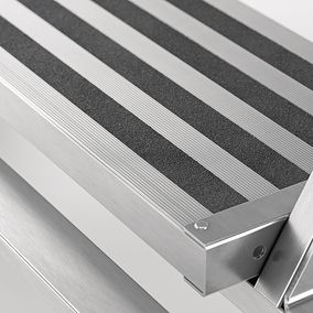 Leicht und sicher: Steigtechnik aus Aluminium