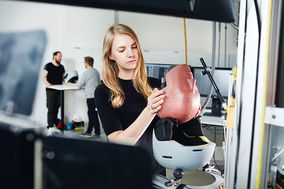 Den Kopfschutz nicht vernachlässigen