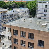 Sifatec: Auf dem Flachdach sicherer arbeiten