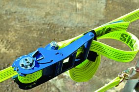 Strenge: Mit Sicherheit innovativ - Seitenschutzsysteme