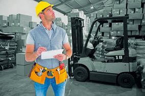 Hoppe: Prüftermine für Baumaschinen und Fahrzeuge im Griff behalten