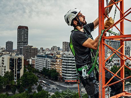 Kratos Safety: »Der Bedarf an Persönlicher Schutzausrüstung ist in Europa unglaublich groß« 