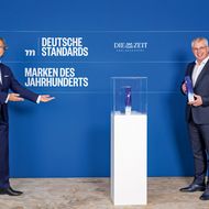 ABUS: Ausgezeichnet als »Marke des Jahrhunderts«