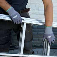 Aug. Schwan: Verlässlicher Handschutz