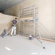 ZARGES: Tipps für sicheres Arbeiten in der Höhe