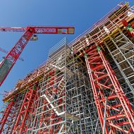 PERI: Gerüste und Schalungen für Bonner Mammutprojekt