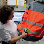 diemietwaesche: Messgerät für Kontrolle von Warnschutz