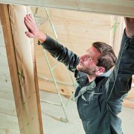 MEWA: Arbeitskleidung auf den Leib geschneidert