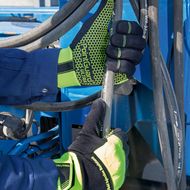 Pirtek: Schutz vor Fluideinspritzungen