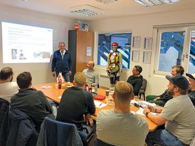 Kunze: Erweitertes Schulungsangebot für Umgang mit Arbeitsbühnen