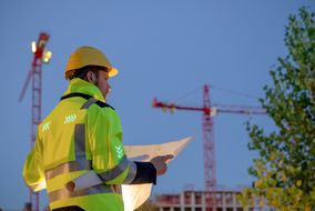 Ziegler: Warnwetterschutzkleidung mit aktiver Beleuchtung