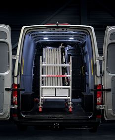 Altrex: Sicher und stabil - »MiTower«-Fahrgerüst