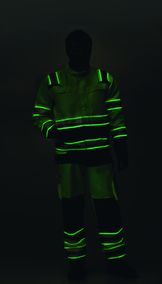 Hydrowear: Dreifach sicher – Leuchtkraft ohne Akku