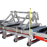 Neue Ablageständer für Anbaukehrbesen