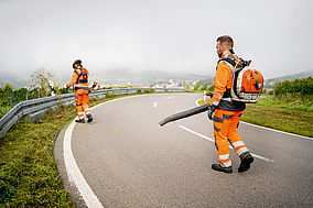Kübler: Straßenbauamt stattet Betriebsdienst mit Warnschutz aus